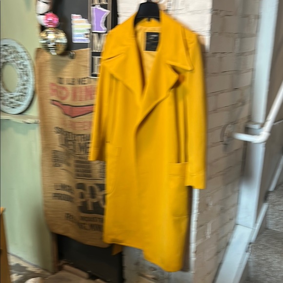 March Sale: Vintage Yellow, Belted London Fog Trench in Women’s Size 10 Reg - Picture 11 of 11